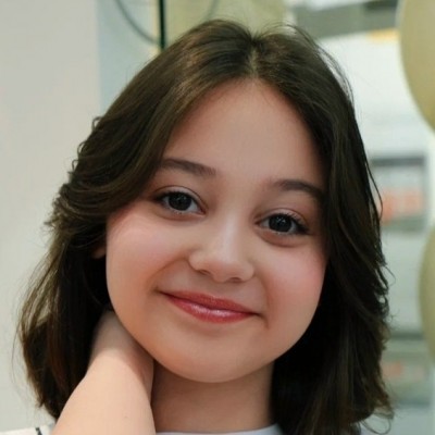Хелми Тинатин Рашедовна